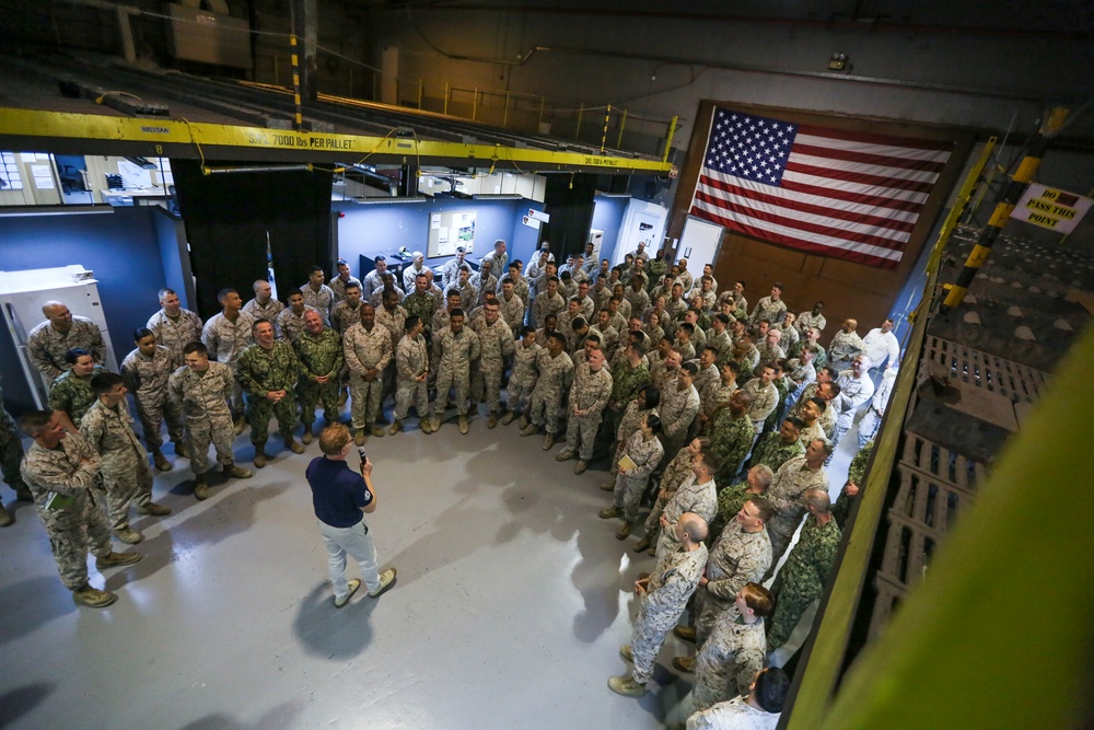 Under Secretary of the Navy Visits Task Force 51/5th