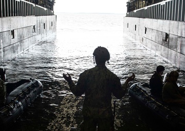 EODMU 2 leads MCM task group aboard RFA Mounts Bay