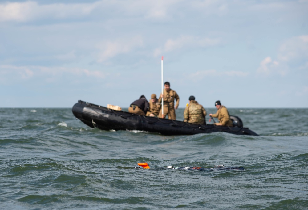 EODMU 2 leads MCM task group aboard RFA Mounts Bay