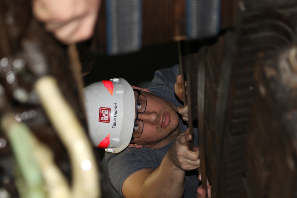 Generating accomplishment: Powerhouse Maintenance at Robert S. Kerr