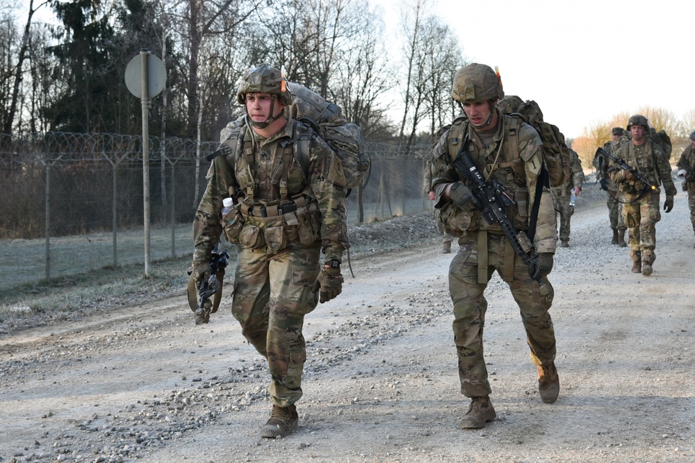 DVIDS - Images - EIB Ruck March [Image 5 of 6]