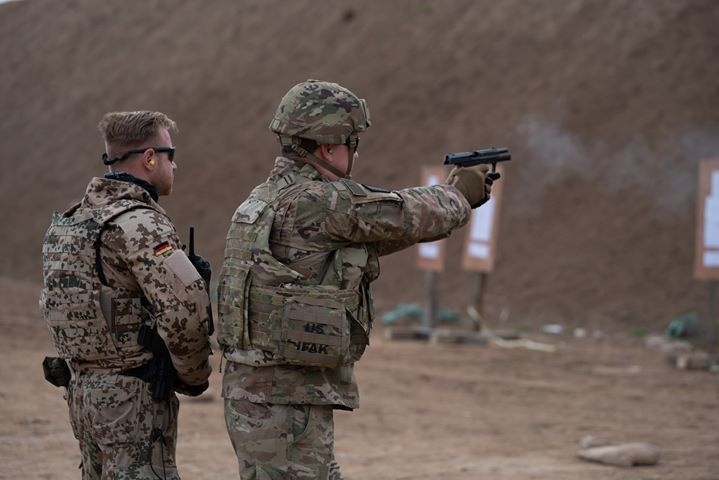529th Support Battalion Soldiers Participate in the German Armed Forces Badge for Weapons Proficiency – Schϋtzenschnur