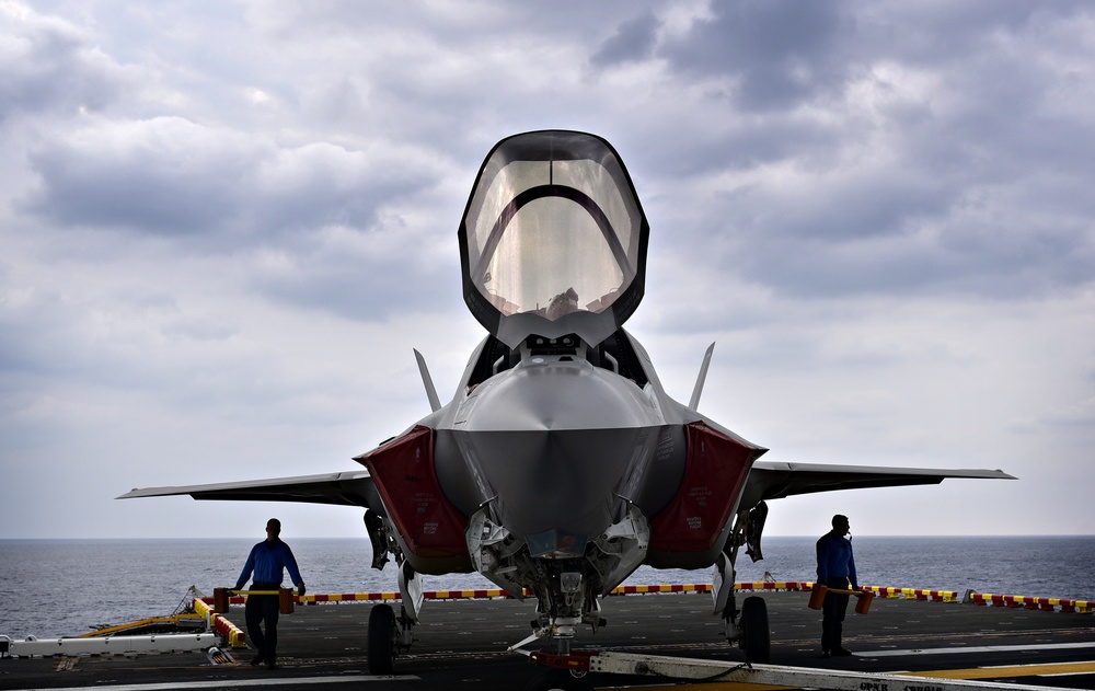 USS WASP (LHD 1) OPERATIONS AT SEA