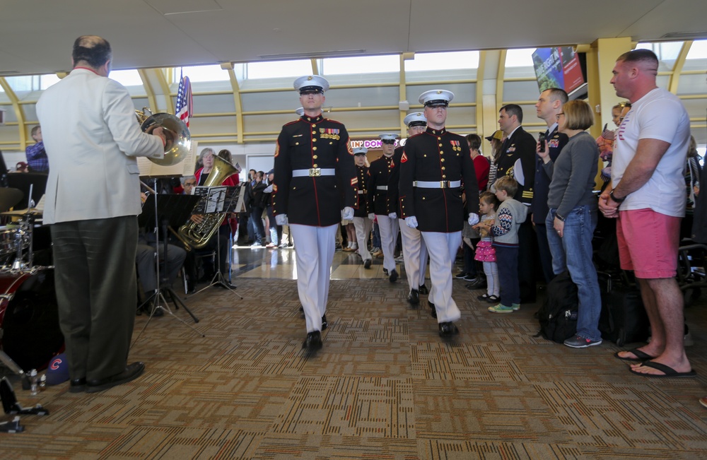 Annual Medal of Honor, Honor Flight at Ronald Reagan National Airport