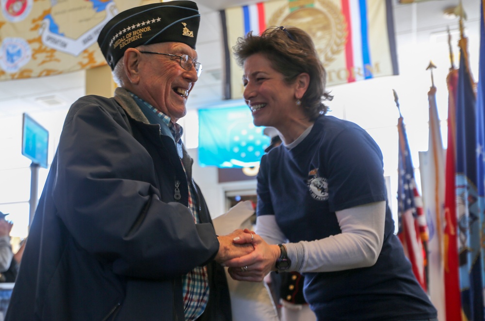 Annual Medal of Honor, Honor Flight at Ronald Reagan National Airport