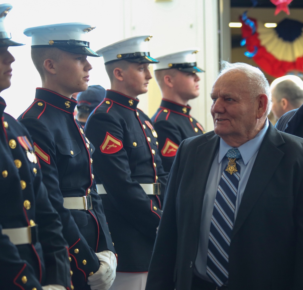 Annual Medal of Honor, Honor Flight at Ronald Reagan National Airport
