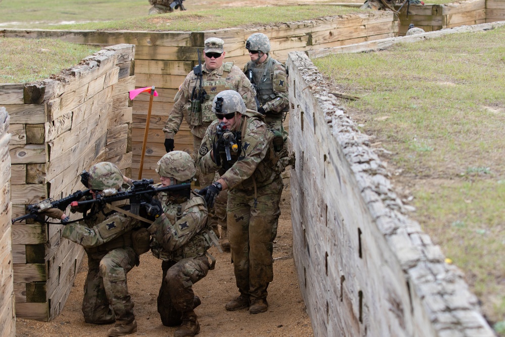 1-173rd Infantry take part in a live-fire trench warfare