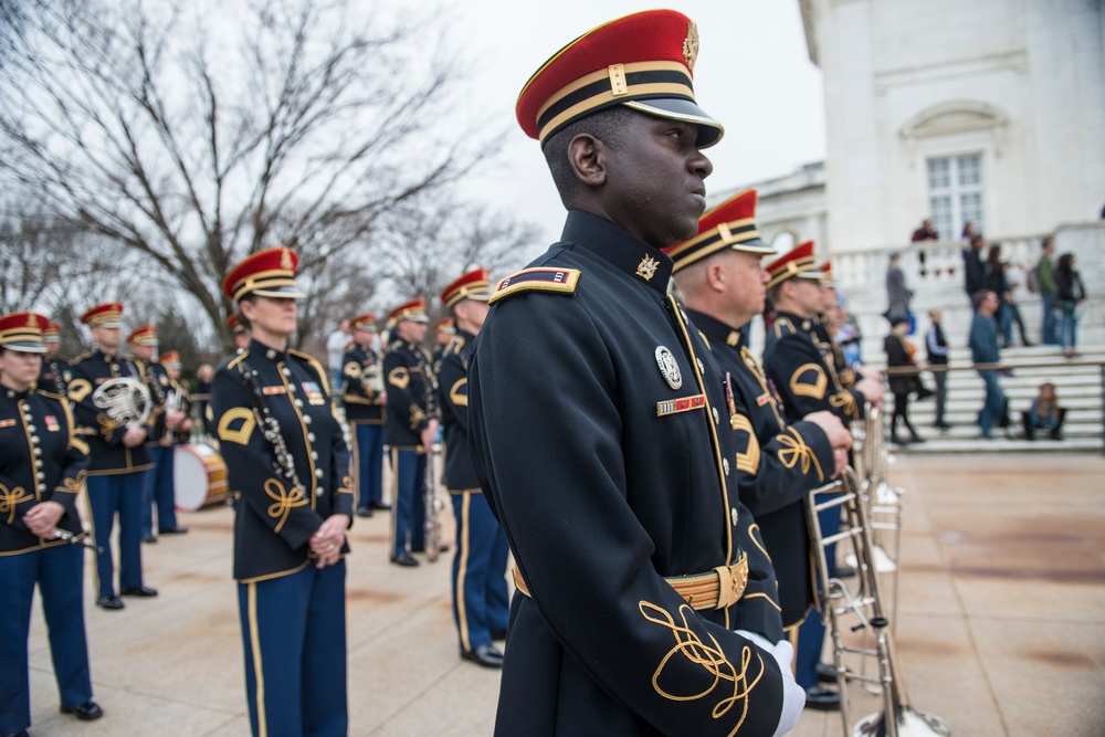 Medal of Honor Recipients Visit Arlington National Cemetery to Commemorate National Medal of Honor Day