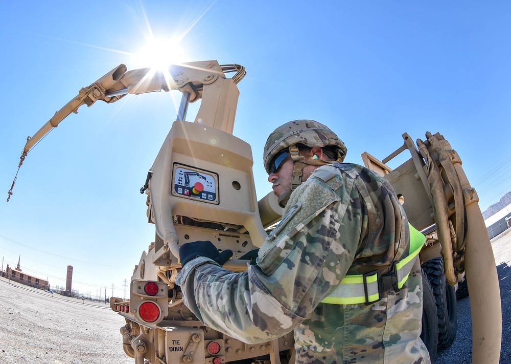 Transporting lethality - New crane increases readiness