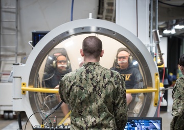 Navy Develops and Tests Rapid Pressure Fluctuation Chamber to Study Physiological Events