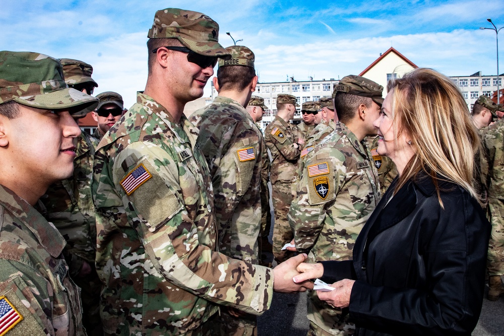U.S. Senator from Tennessee Marsha Blackburn visits National Guard Soldiers in Poland