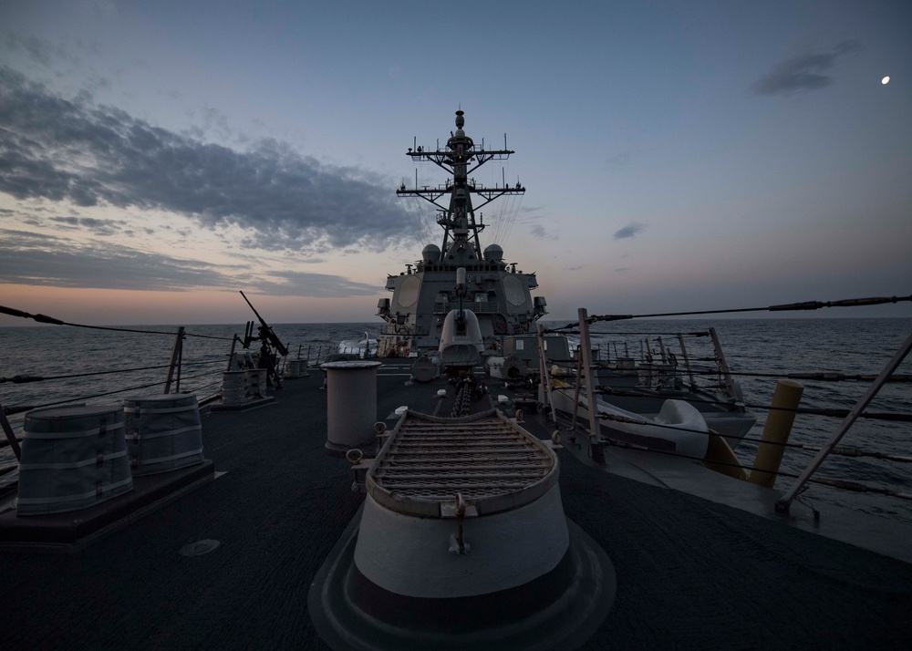 USS Carney (DDG 64)
