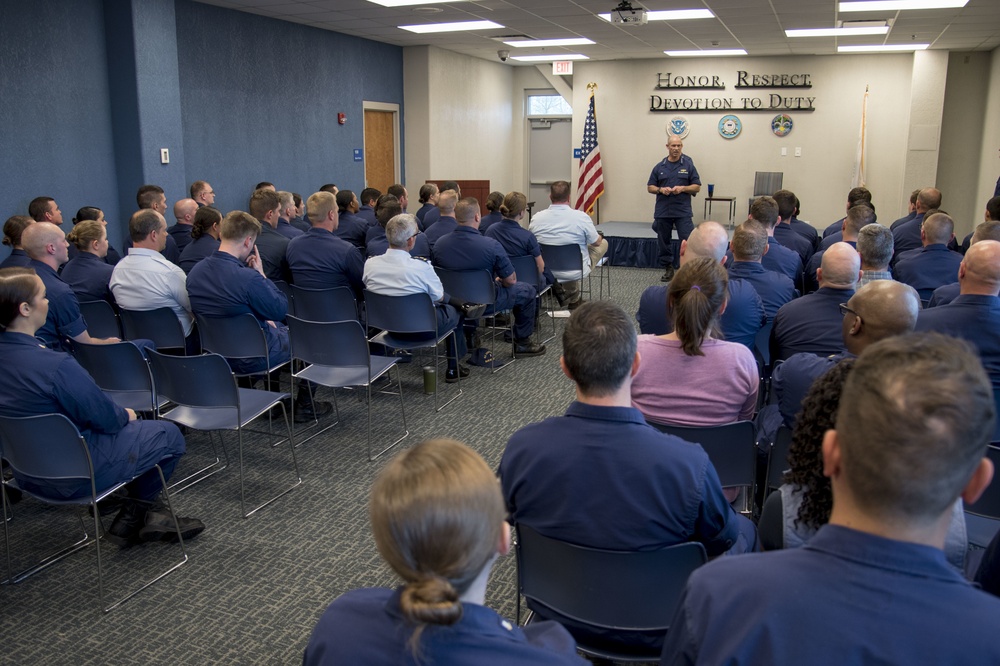 Coast Guard Vice Commandant visits Base New Orleans