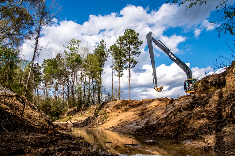 200th RED HORSE constructs Camp Kamasa for IRT project in Mississippi