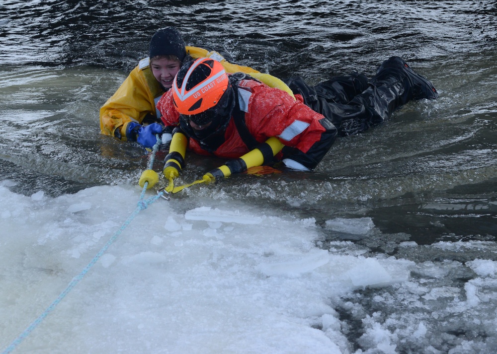 Coast Guard, Kotzebue Fire Department Ice Rescue Training