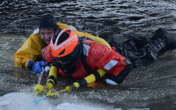 Coast Guard, Kotzebue Fire Department Ice Rescue Training