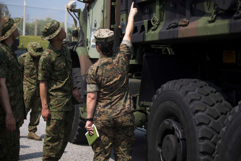 Amphibious Rapid Deployment Brigade visits CLB-31