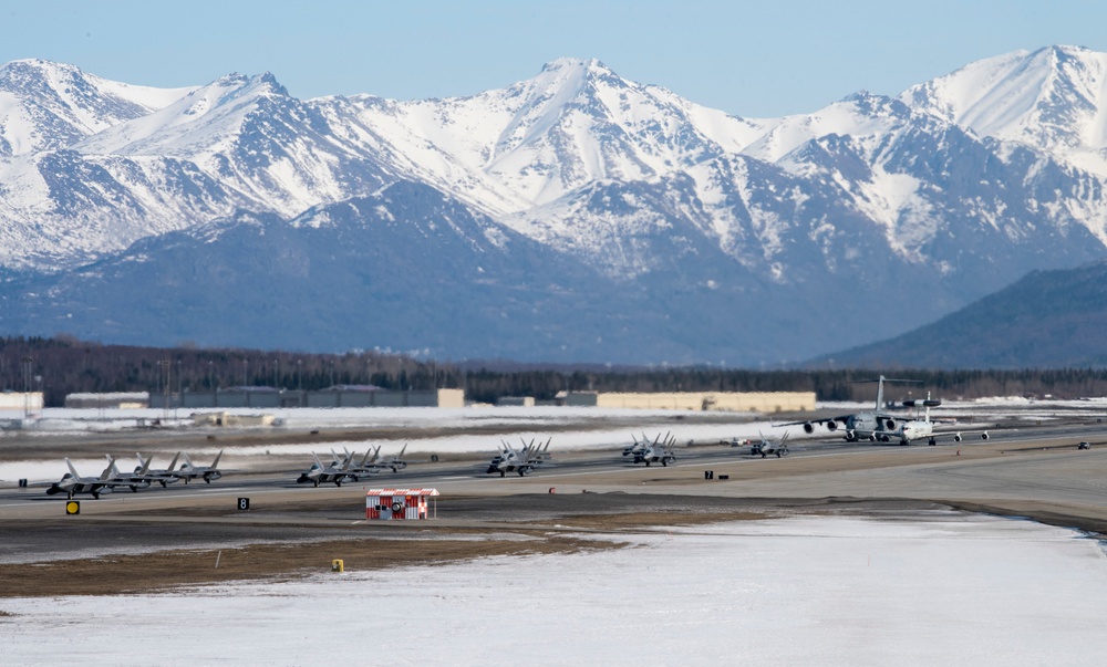 JBER F-22s demonstrate combat capabilities