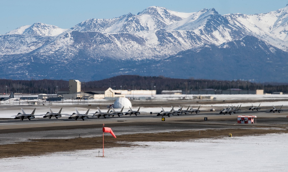 JBER F-22s demonstrate combat capabilities