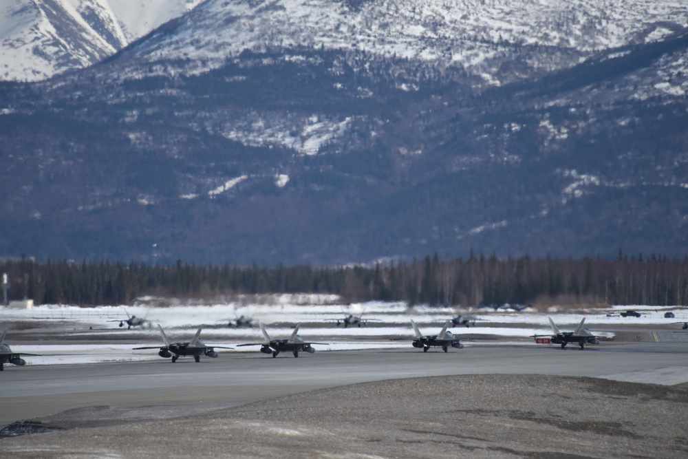 JBER F-22s demonstrate combat capabilities