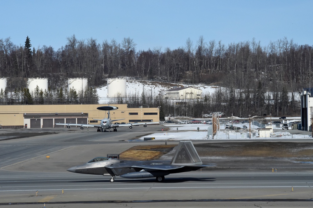 JBER F-22s demonstrate combat capabilities