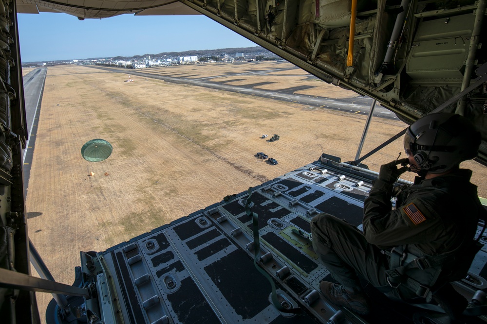 36th AS trains for tactical airlift