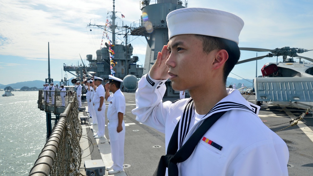 USS Blue Ridge Sailors participate in Langkawi International Maritime Aerospace Exhibition Fleet Review