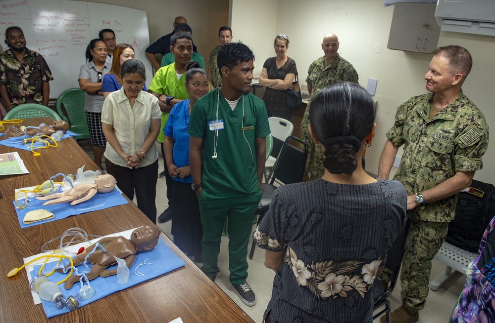 Rear Admiral Visits Pacific Partnership 2019