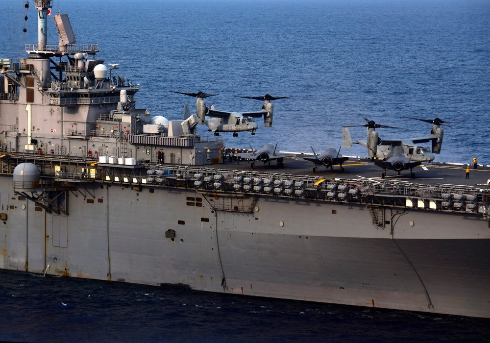 USS WASP (LHD 1) OPERATIONS AT SEA