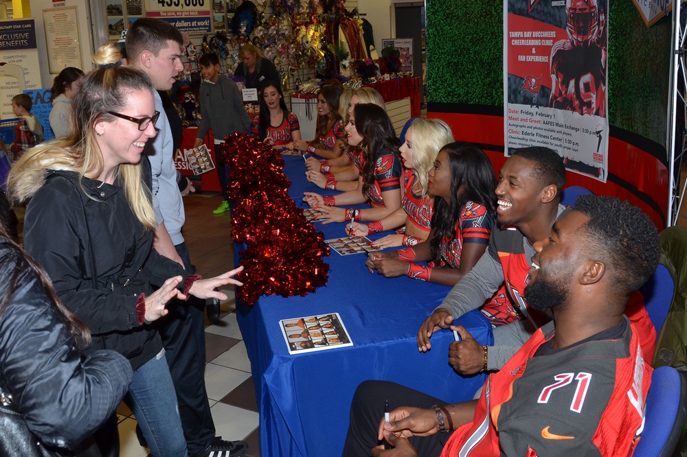 Tampa Bay Buccaneer Cheerleaders and football players visit Caserma Ederle, Vicenza