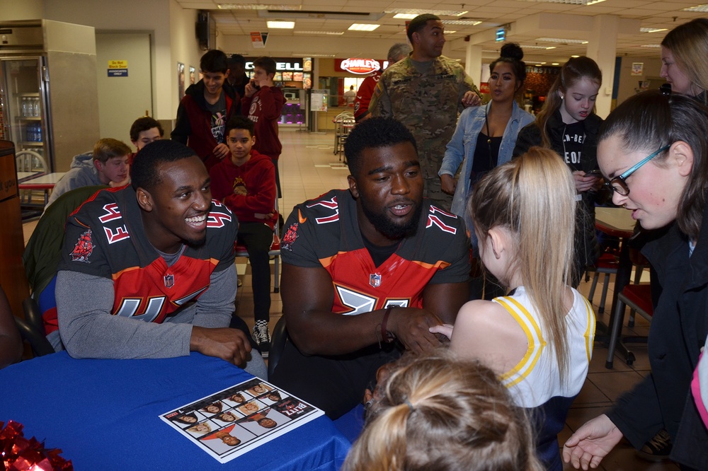 Tampa Bay Buccaneer Cheerleaders and football players visit Caserma Ederle, Vicenza