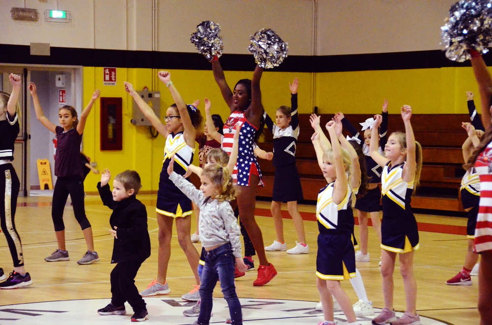 Tampa Bay Buccaneer Cheerleaders and football players visit Caserma Ederle, Vicenza