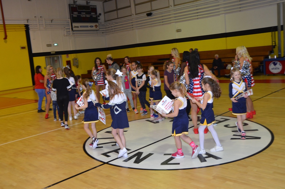 Tampa Bay Buccaneer Cheerleaders and football players visit Caserma Ederle, Vicenza