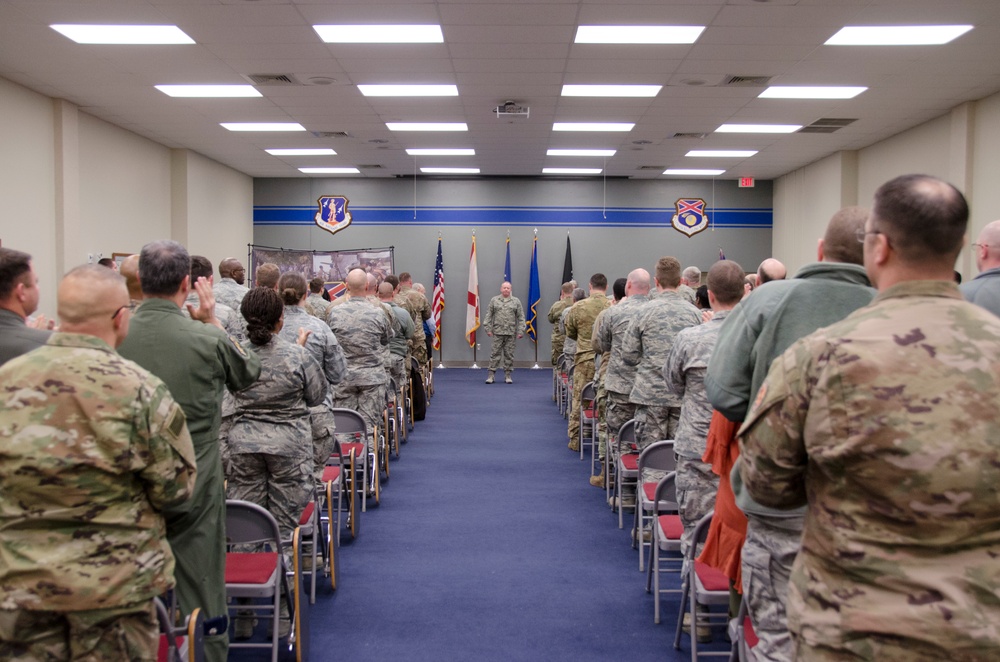 Change of Responsibility at 117 ARW