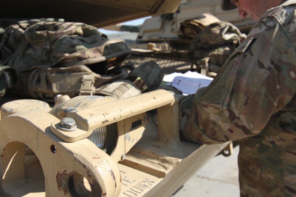 Charlie Company, 1-16 Infantry conducts command maintenance