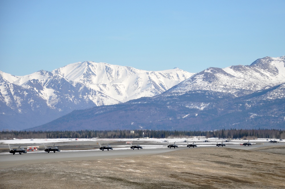 JBER F-22s demonstrate combat capability