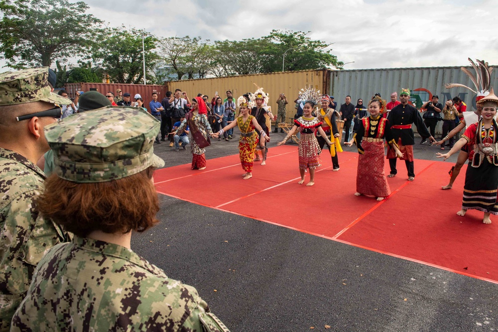 USNS Fall River Arrives in Malaysia for Pacific Partnership 2019