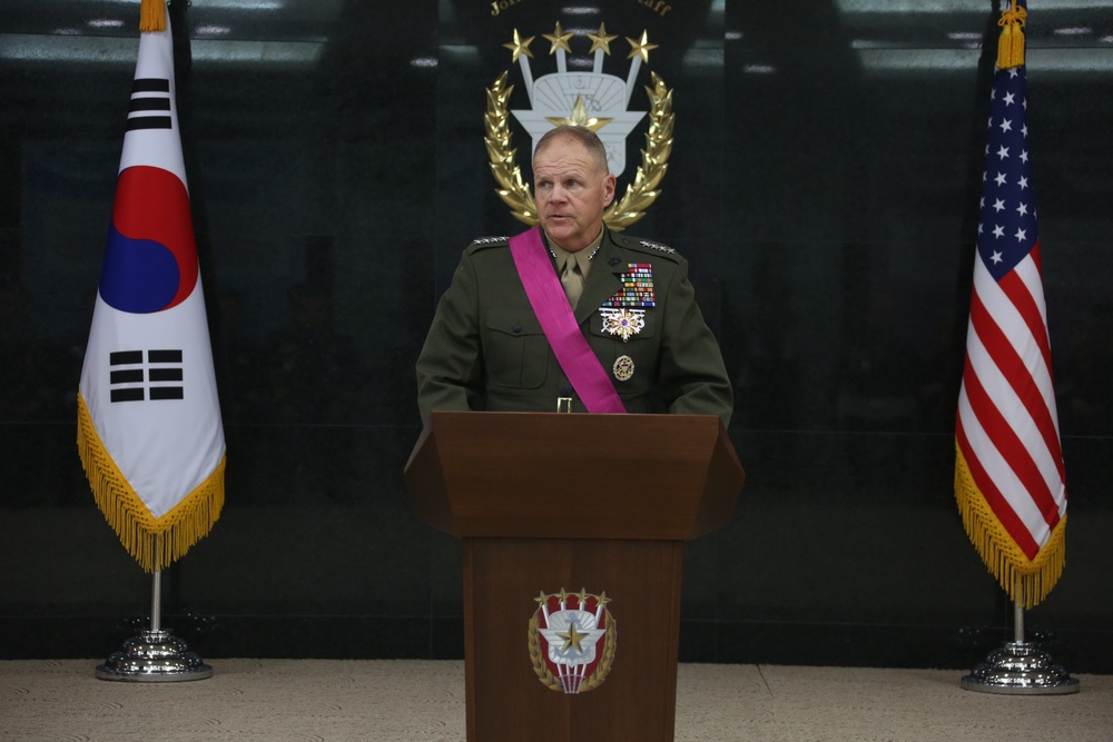 Commandant Visits South Korea