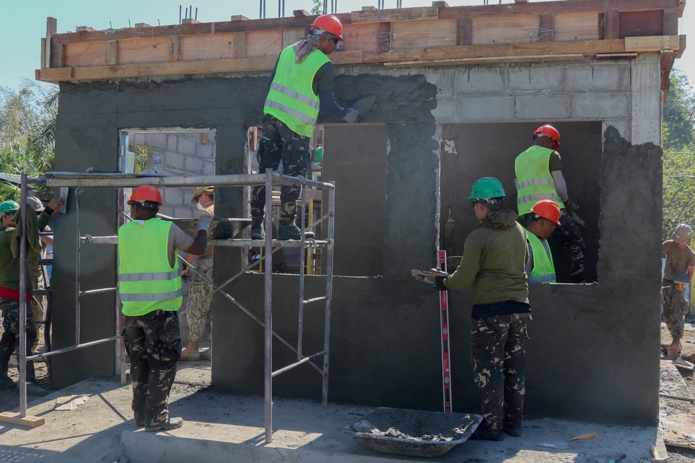 Balikatan 2019: AFP, U.S. Navy construct new medical facility