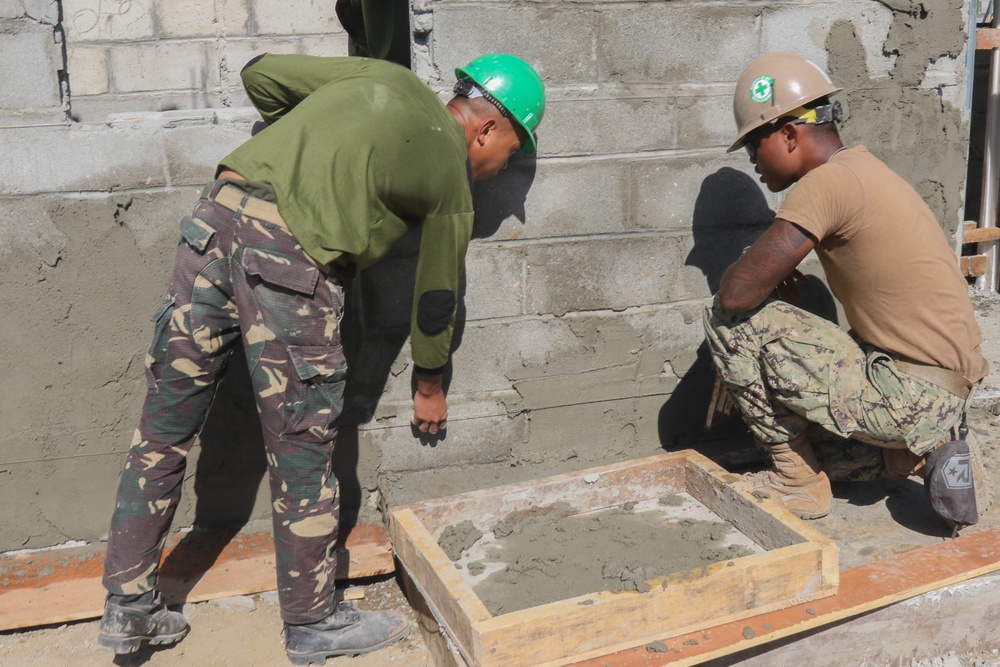 Balikatan 2019: AFP, U.S. Navy construct new medical facility