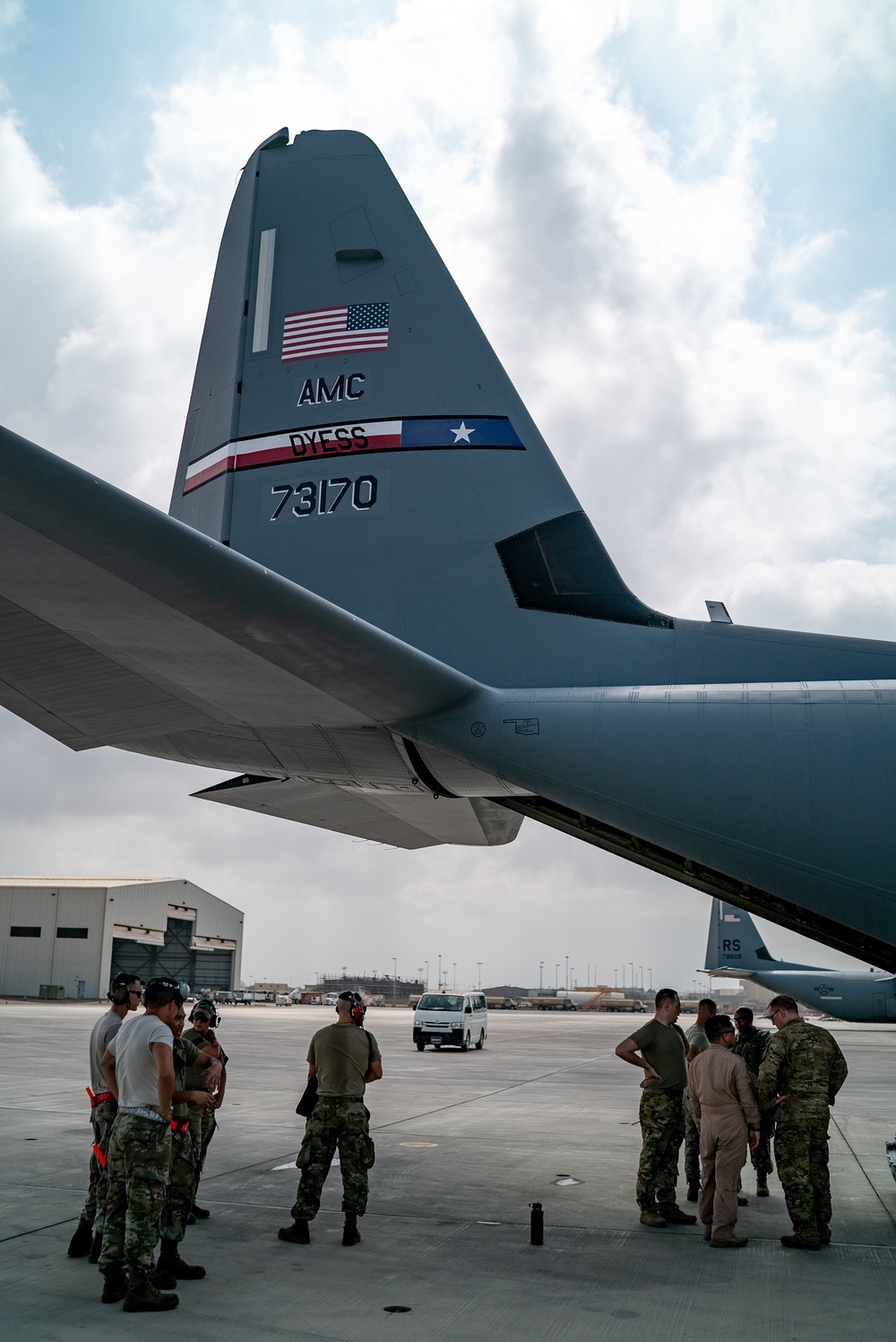 CJTF-HOA sends disaster relief to Mozambique