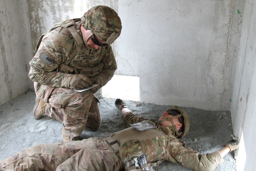 Soldiers conduct close quarter battle drills