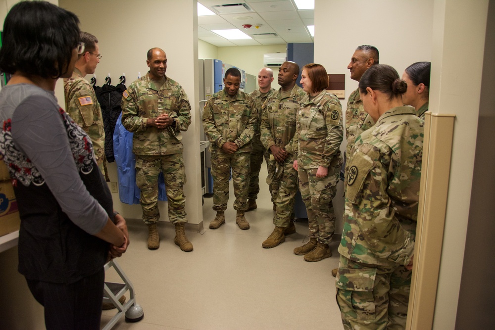 MCoE CG visits Sullivan Memorial Blood Center
