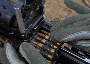 Alpha Company, 1-16th Infantry Regiment qualify with machine guns