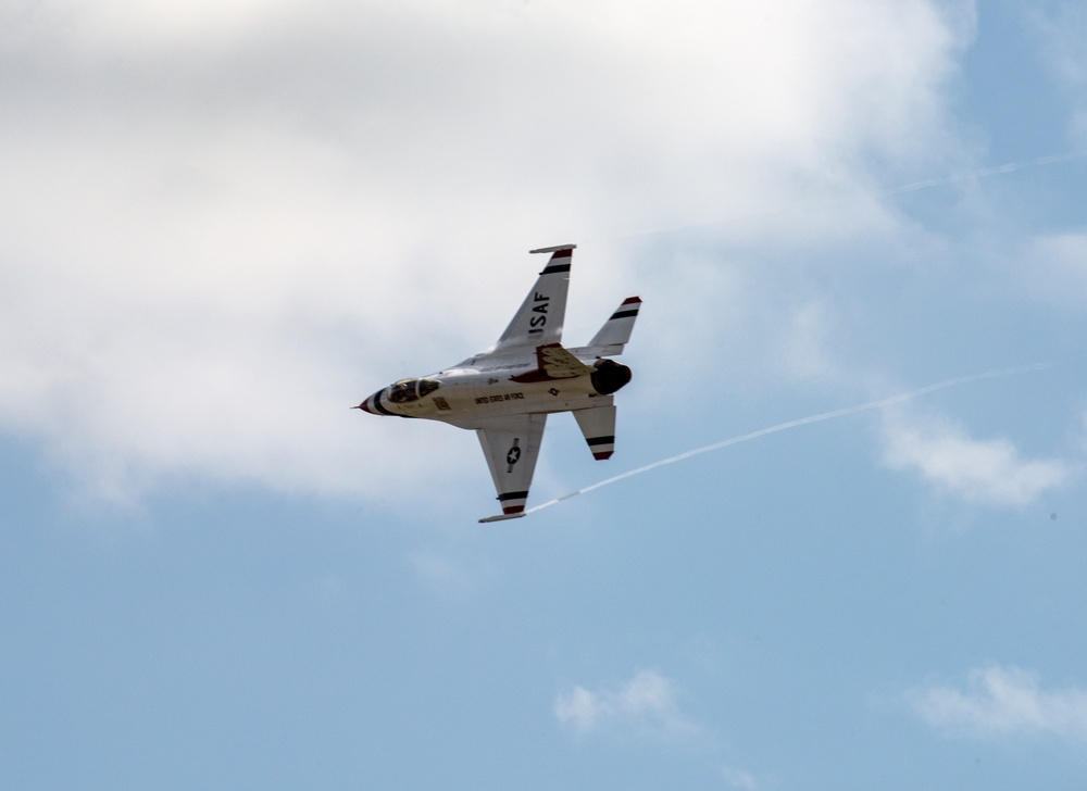 Thunder Over the Bay