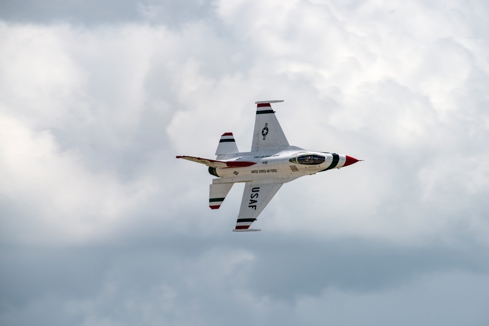 Thunder Over the Bay