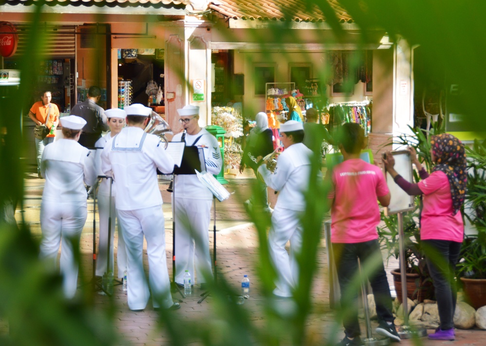 7th Fleet Band Performs at the Langkawi Sky Bridge