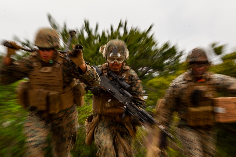 CLB-31 Marines refine machine gun team fundamentals