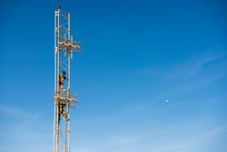 Instrument Landing System installation ensures efficiency, safety [Image 4 of 12]