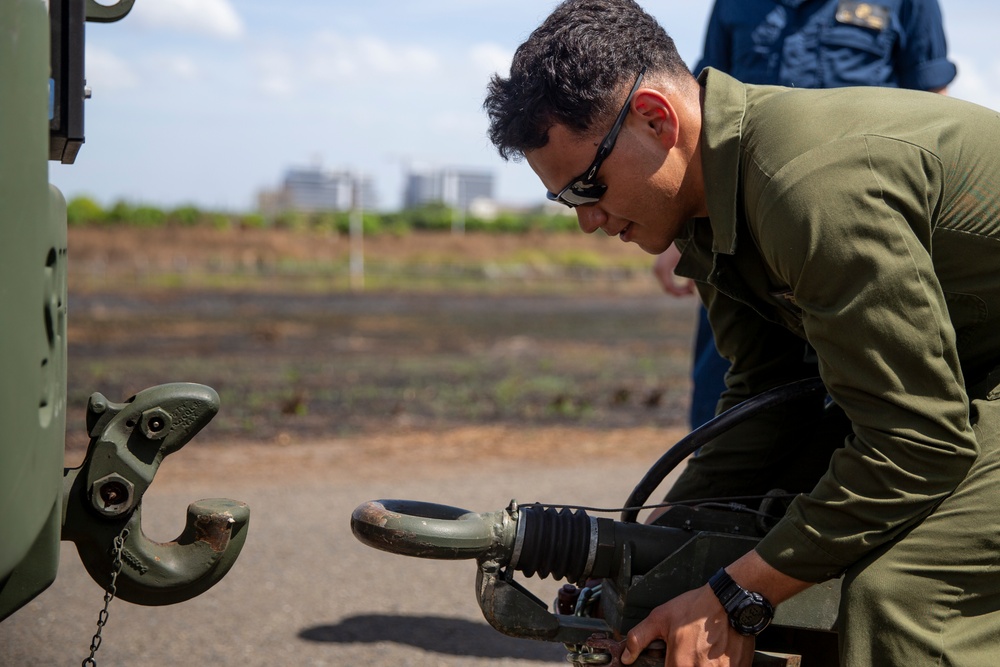 Balikatan 2019: Expeditionary airfield technicians walk the line